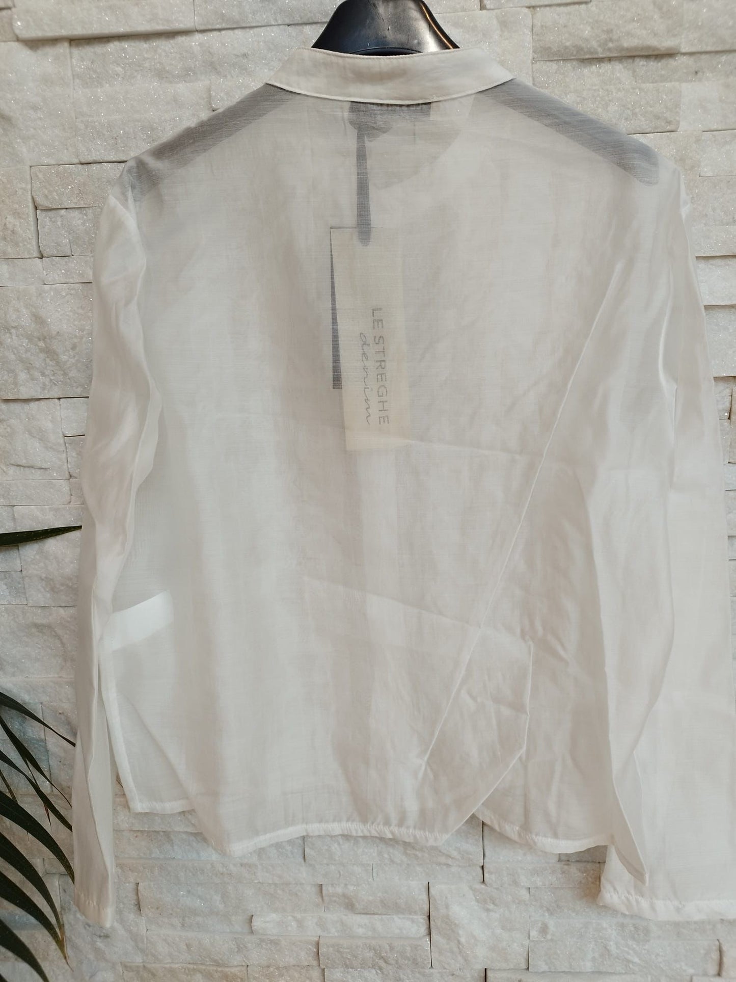 Camicia con ruote sul davanti