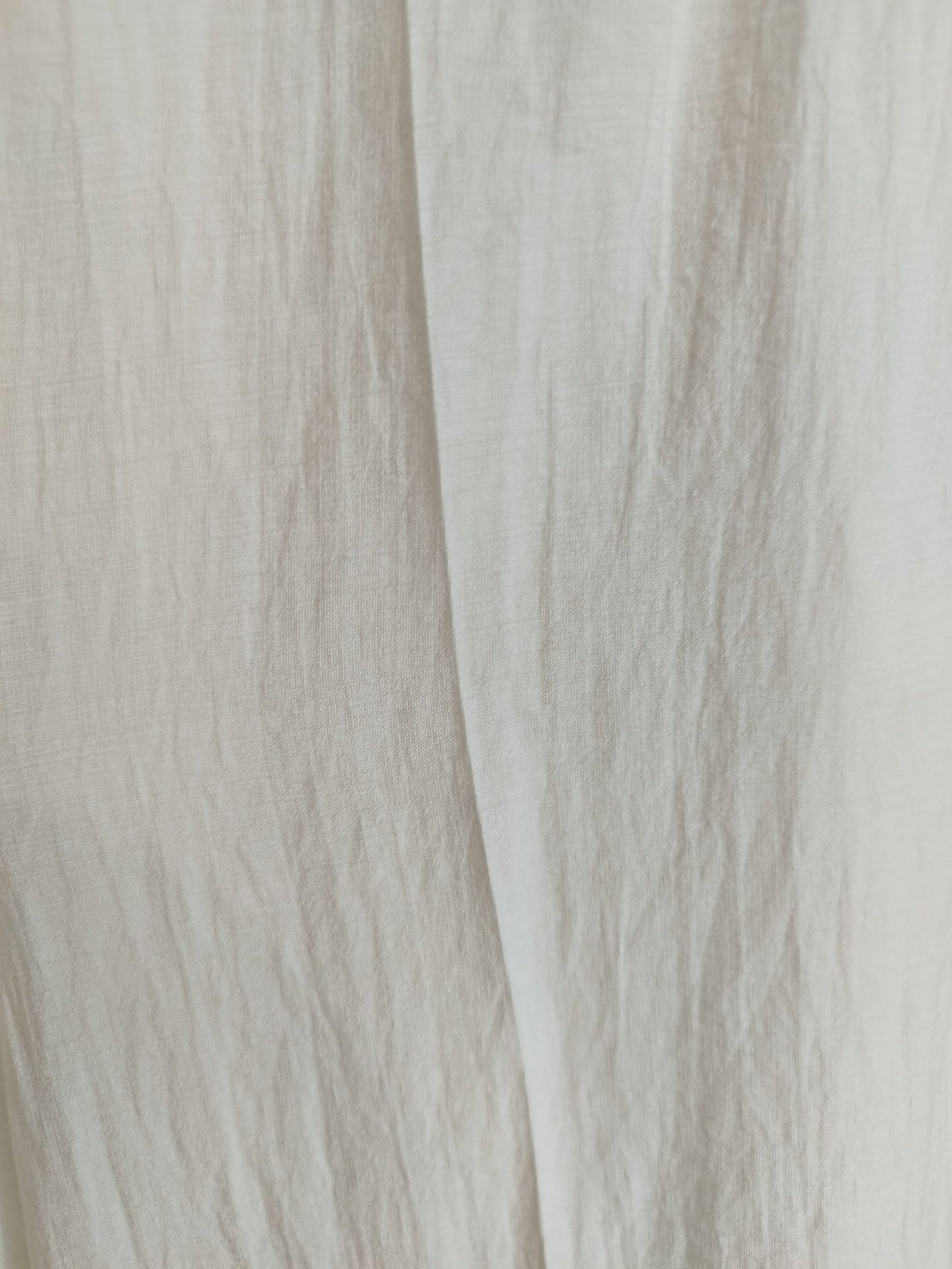 Pantalone dritto con elastico in vita sul retro colore bianco