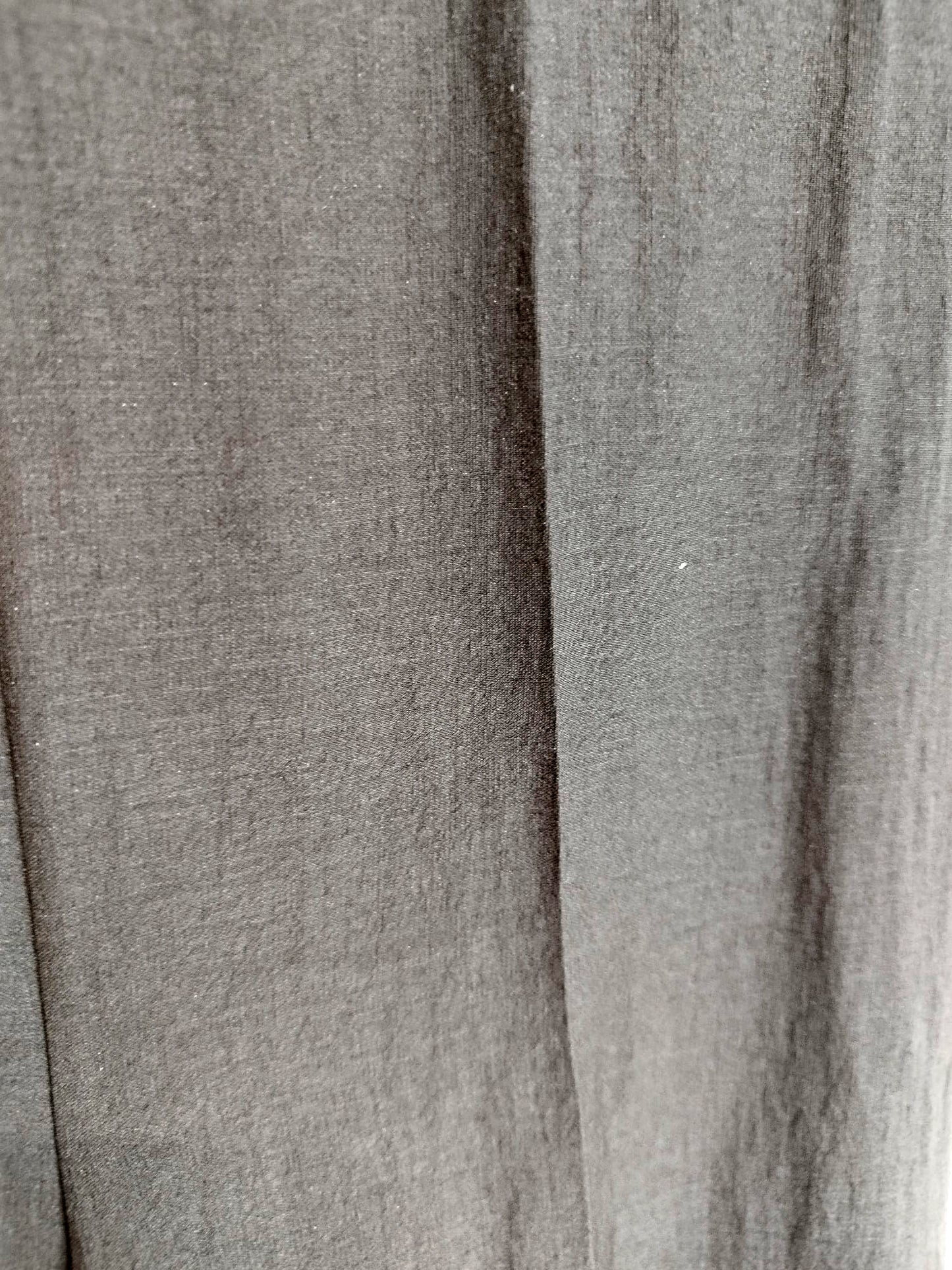 Pantalone dritto con elastico in vita sul retro colore nero
