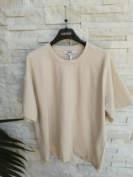 Top a scatolina con manica corta colore beige