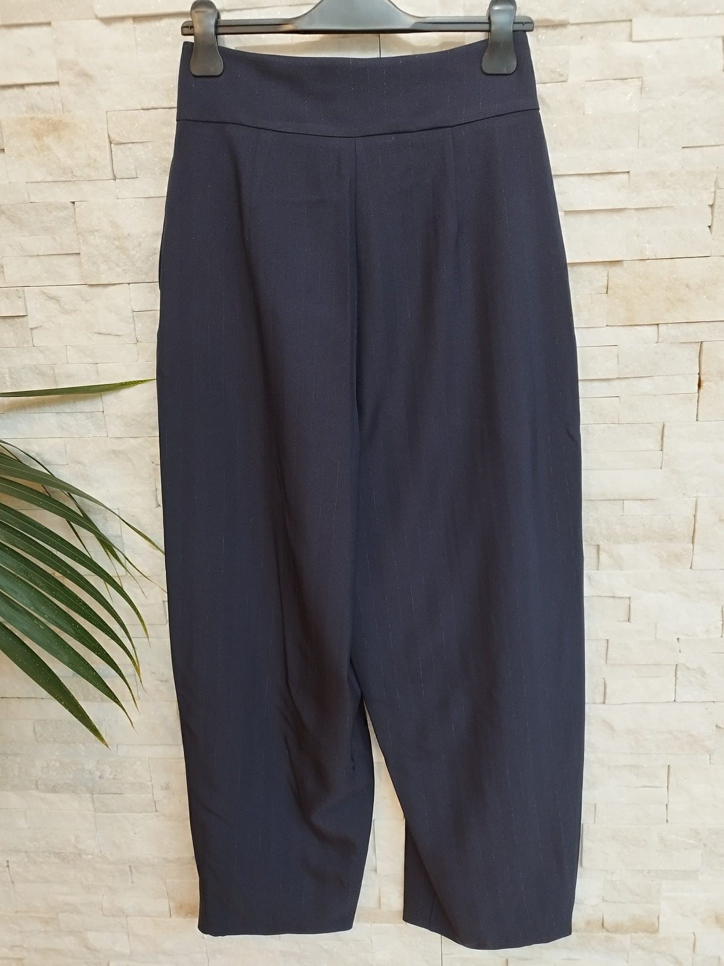 Pantalone blu con gessatura argento modello baloon